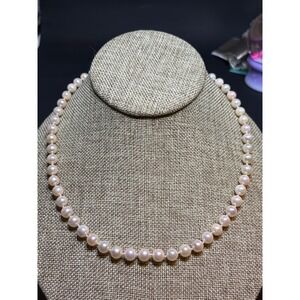 Vintage 7mm Pearl Necklace 14k Yellow Gold Clasp 17 3/4"